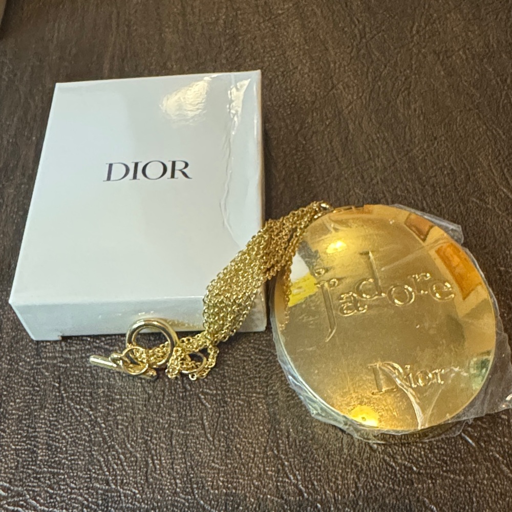 GWP Dior Gold J'adore Compact/Mirror with Chain